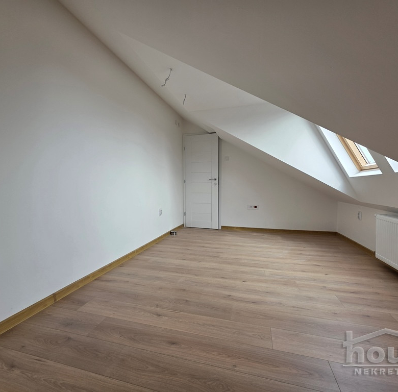 Stan Prodaja Novi Sad  54 m2
