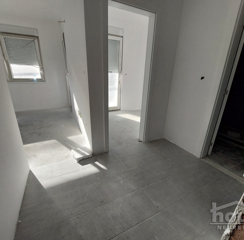 Stan Prodaja Novi Sad  43 m2