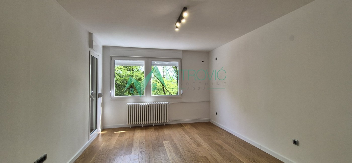 Stan Prodaja Novi Sad  49 m2