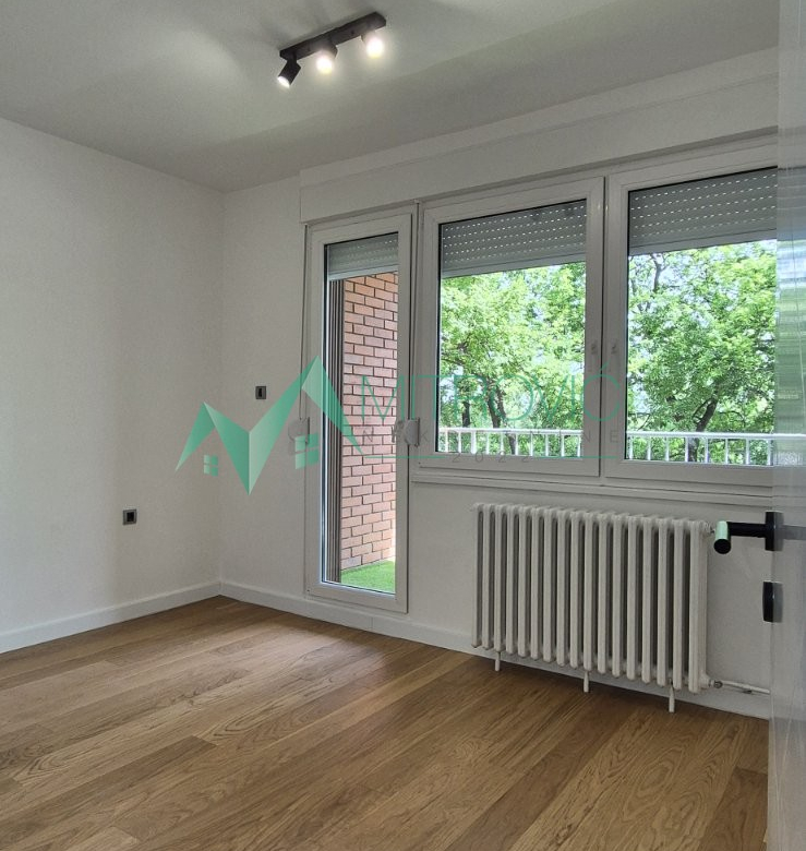 Stan Prodaja Novi Sad  49 m2