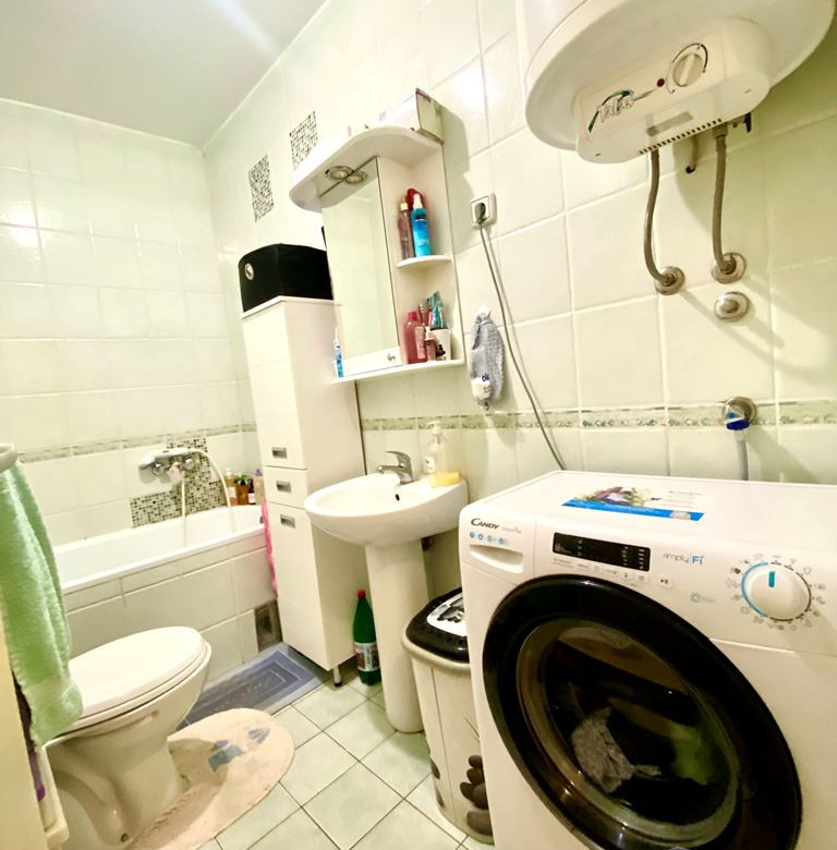 Stan Prodaja Novi Sad  65 m2