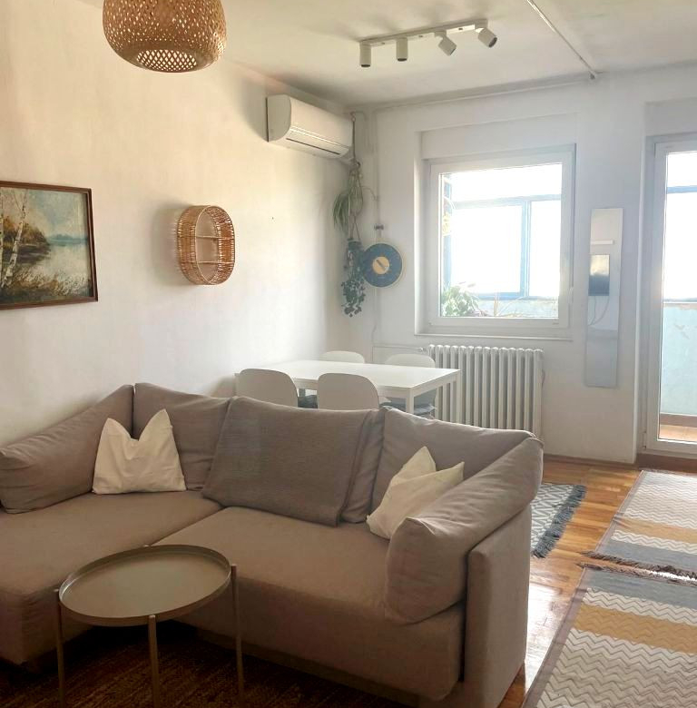 Stan Prodaja Novi Sad  57 m2