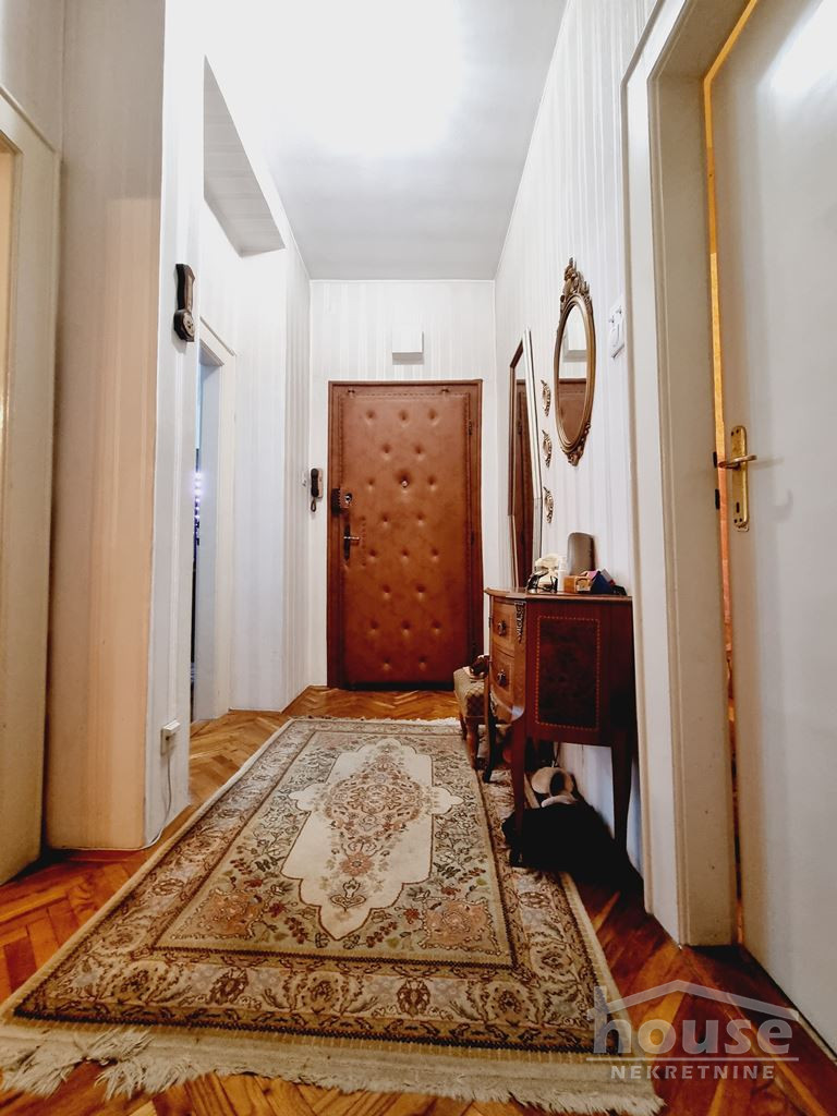 Stan Prodaja Novi Sad  61 m2
