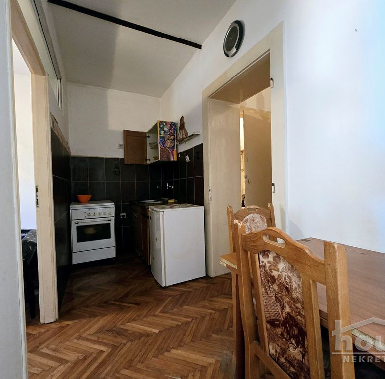 Stan Prodaja Novi Sad  74 m2