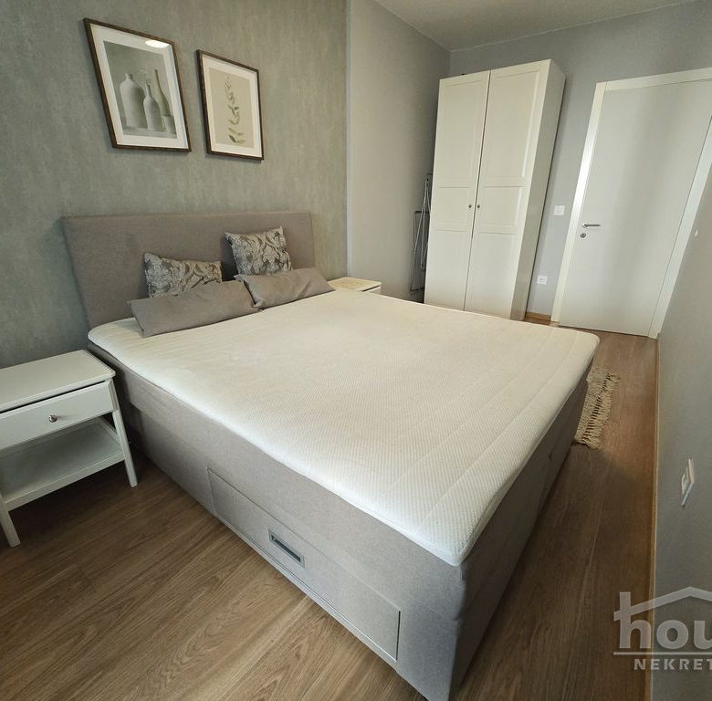 Stan Prodaja Novi Sad  49 m2