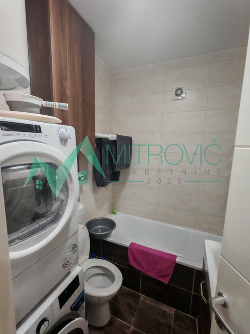 Dvoiposoban stan na prodaju, Grbavica, Novi Sad, 62m², 216.300 €