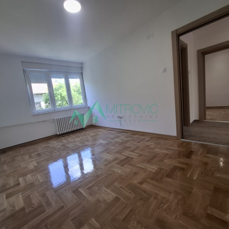 Stan Prodaja Novi Sad  49 m2