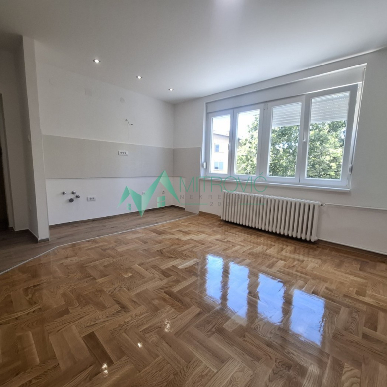 Novi Sad, Grbavica – dvoiposoban stan 49m2.