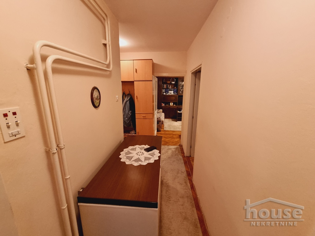 Dvoiposoban stan na prodaju, Kej, Novi Sad, 70m², 252.350 €