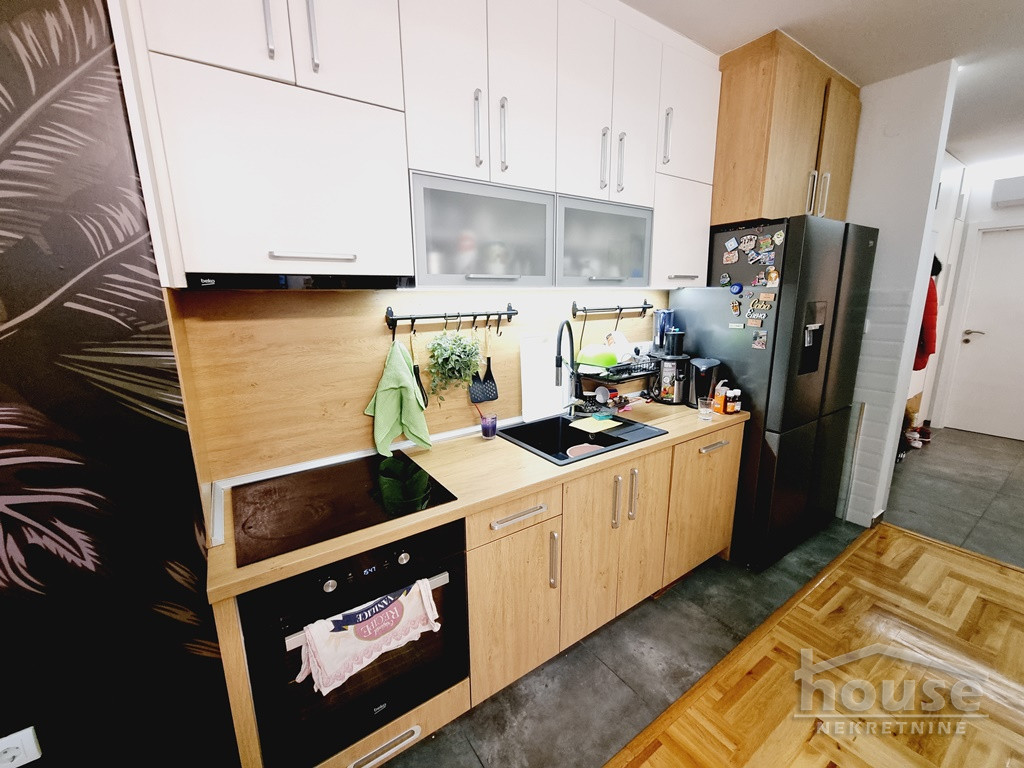 Dvoiposoban stan na prodaju, Klisa, Novi Sad, 70m², 3. sprat, 165.000 €