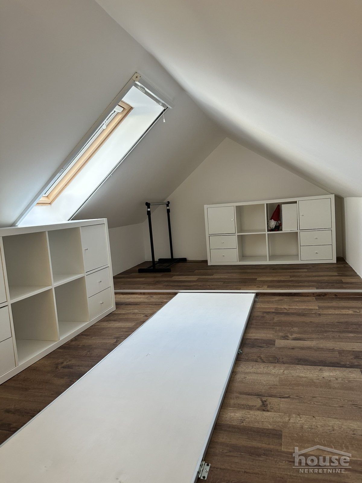 stanovi-2-5-re-sajam-1101444-g1kwq Dvoiposoban stan na prodaju, Sajmište, Novi Sad, 43m², 4. sprat, 130.000 €