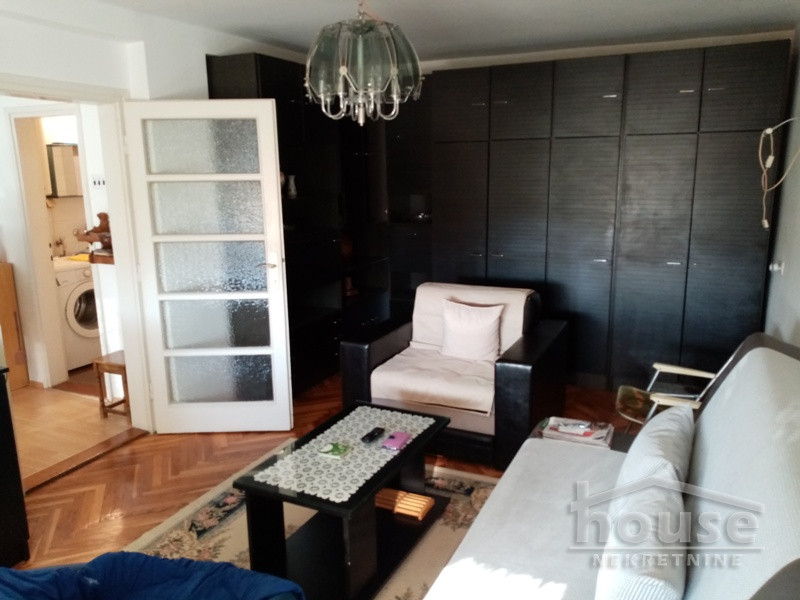 Stan Prodaja Novi Sad  60 m2