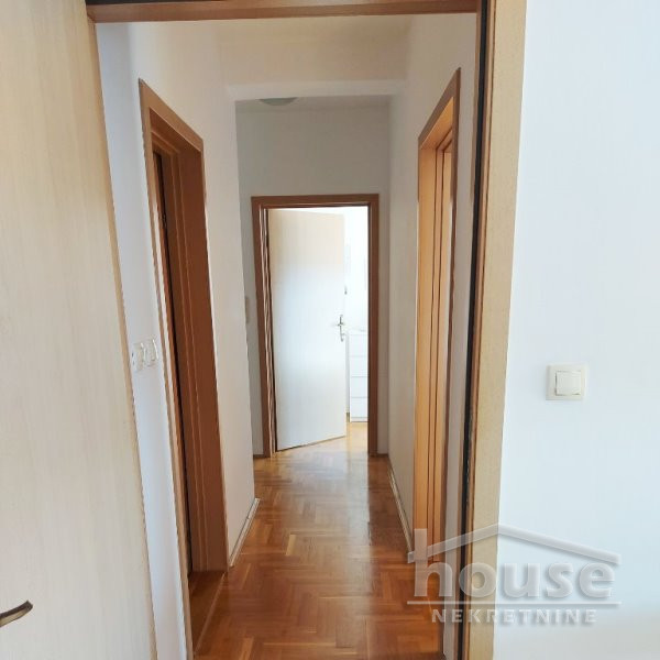 Stan Prodaja Novi Sad  49 m2