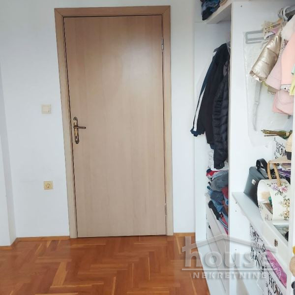 Stan Prodaja Novi Sad  49 m2