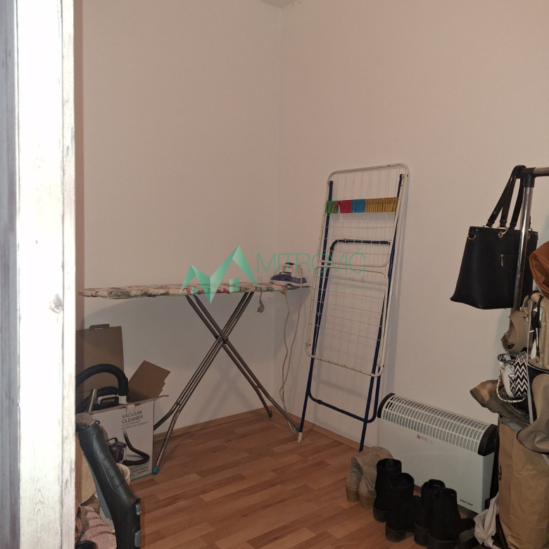 Stan Prodaja Novi Sad  48 m2