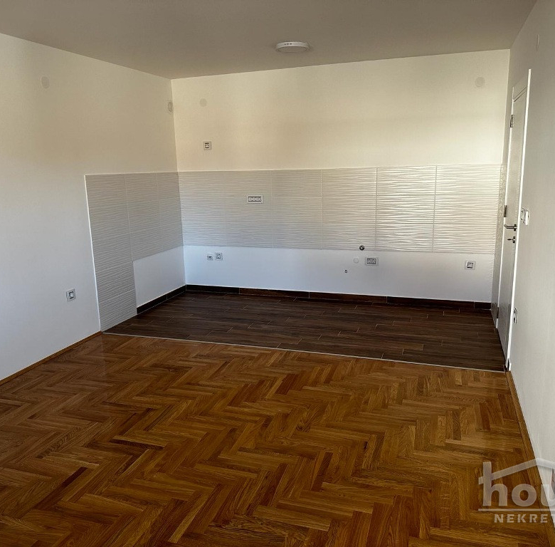 Stan Prodaja Novi Sad  55 m2