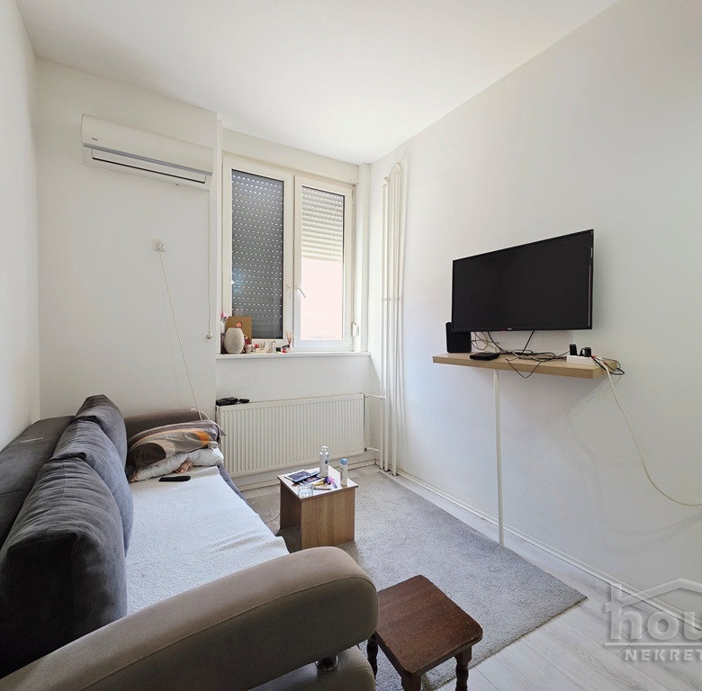 Stan Prodaja Novi Sad  62 m2