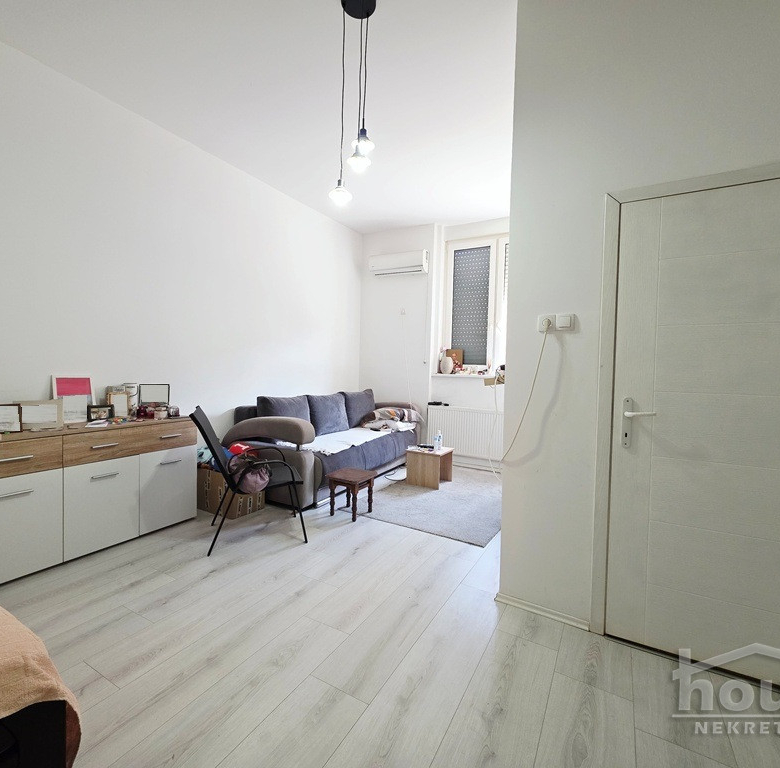 Stan Prodaja Novi Sad  62 m2