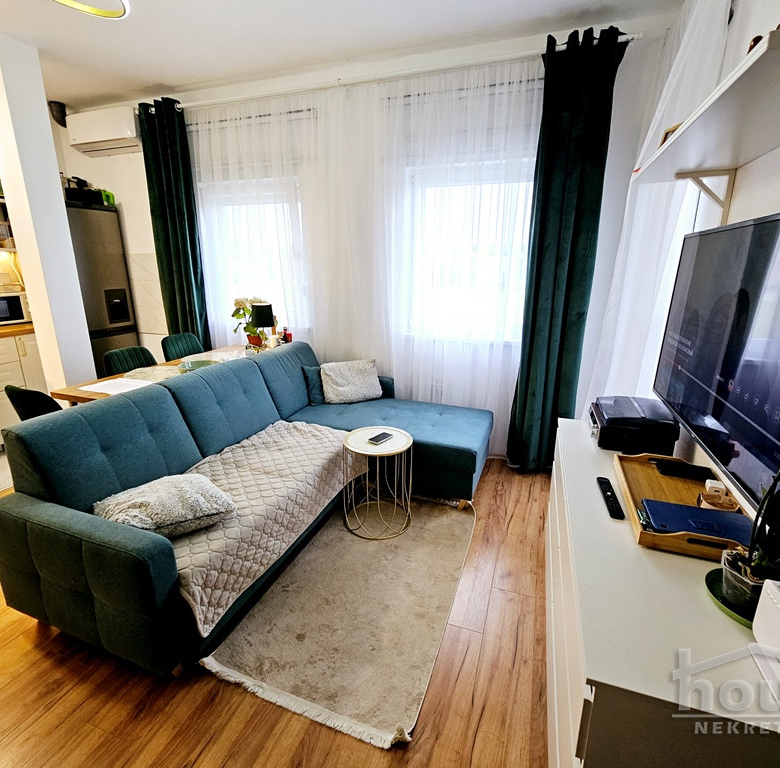 Stan Prodaja Novi Sad  30 m2