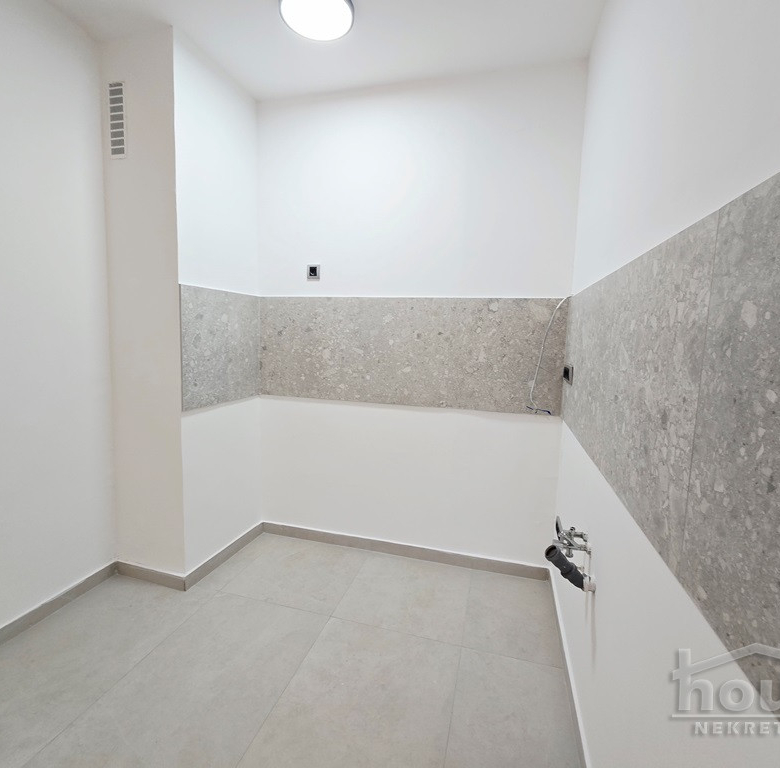 Stan Prodaja Novi Sad  48 m2