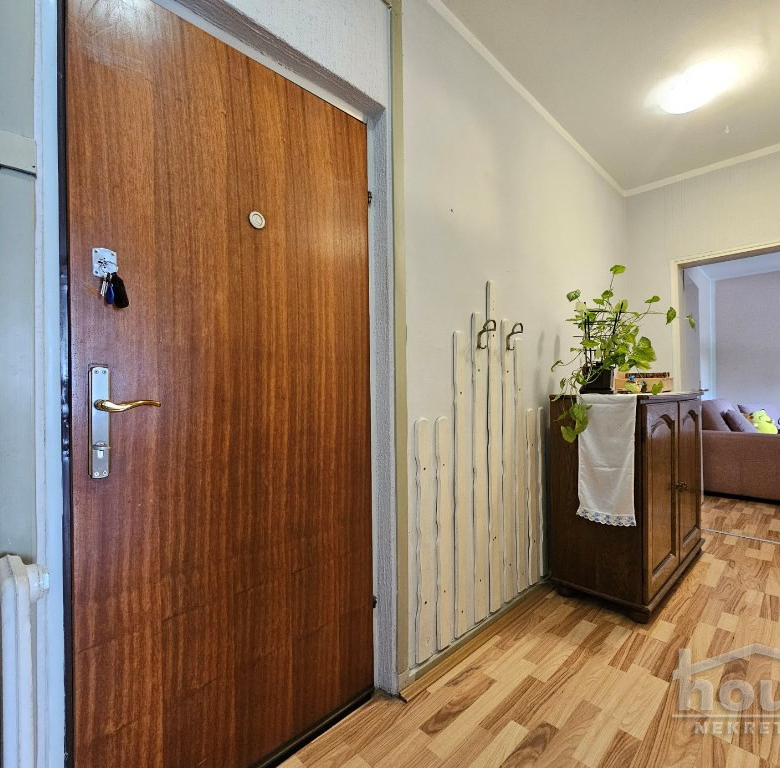 Stan Prodaja Novi Sad  63 m2
