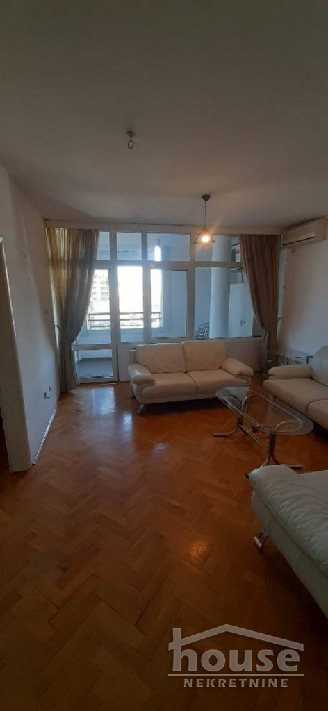stanovi-2-re-bulevar-1065393-wkxr2 Dvosoban stan na prodaju, Bulevar Oslobođenja, Novi Sad, 49m², 3. sprat, 145.000 €