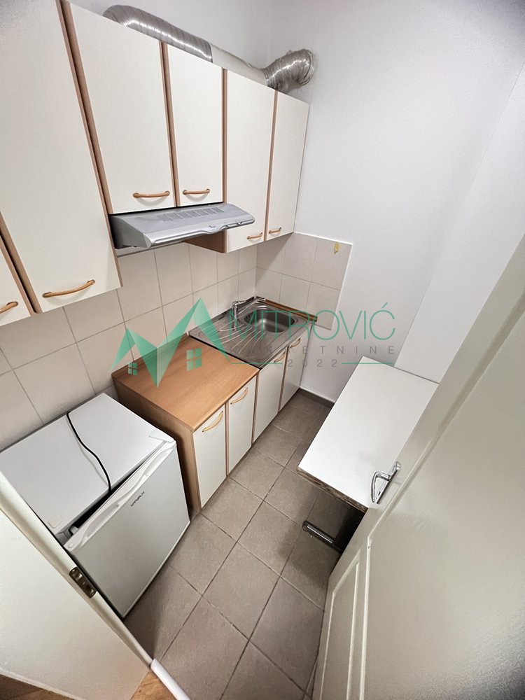 stanovi-2-re-bulevar-osloboDJenja-1001828-23utn Dvosoban stan na prodaju, Bulevar Oslobođenja, Novi Sad, 46m², 146.260 €