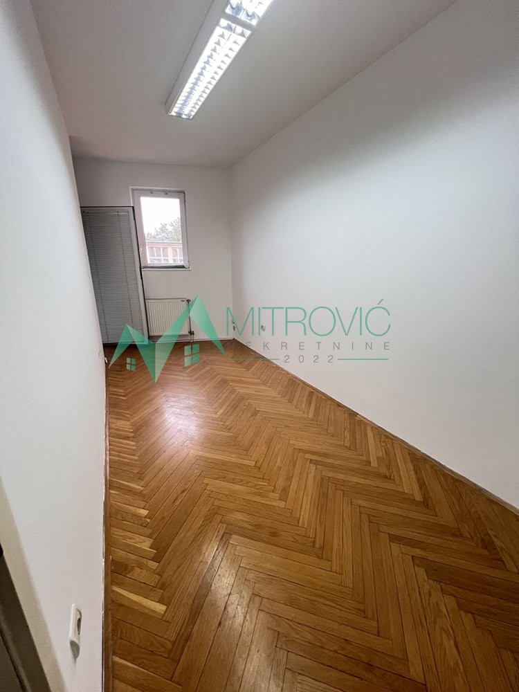stanovi-2-re-bulevar-osloboDJenja-1001828-tcli8 Dvosoban stan na prodaju, Bulevar Oslobođenja, Novi Sad, 46m², 146.260 €