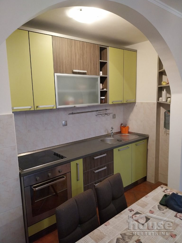 Stan Prodaja Novi Sad  43 m2
