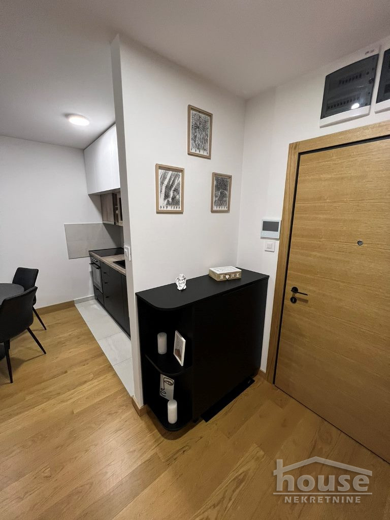 stanovi-2-re-centar-1062401-a3dlq Dvosoban stan na prodaju, Centar, Novi Sad, 48m², 1. sprat, 180.000 €