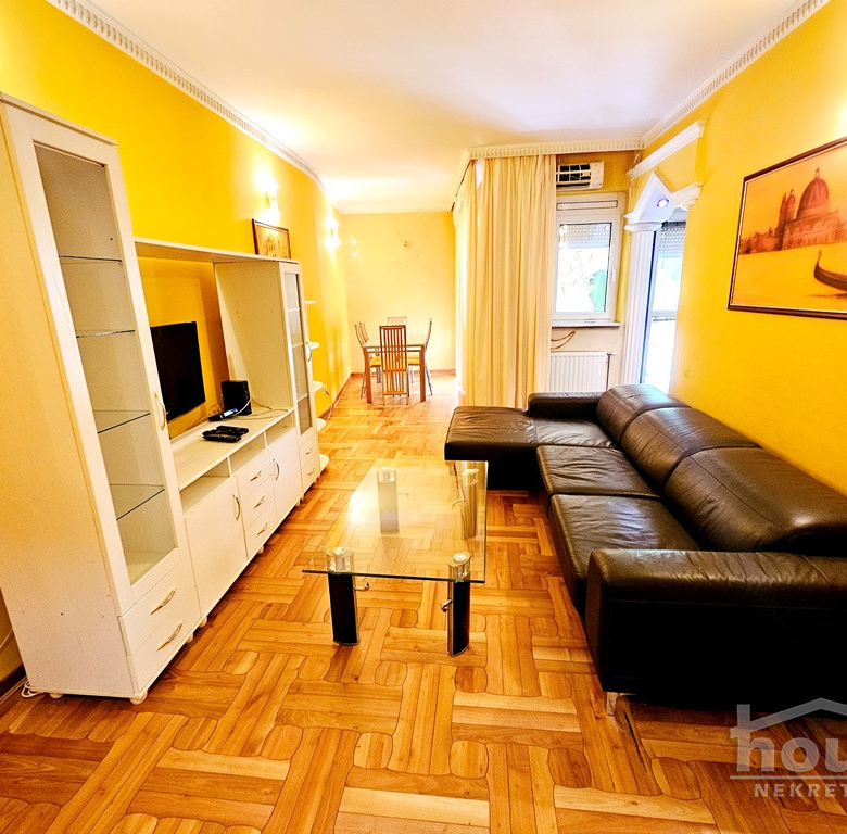 Stan Prodaja Novi Sad  64 m2