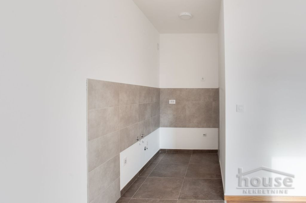 Stan Prodaja Novi Sad  50 m2