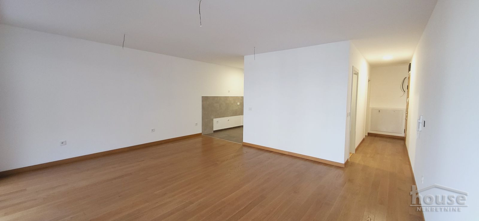 Dvosoban stan na prodaju, Centar, Novi Sad, 50m², 2. sprat, 235.870 €