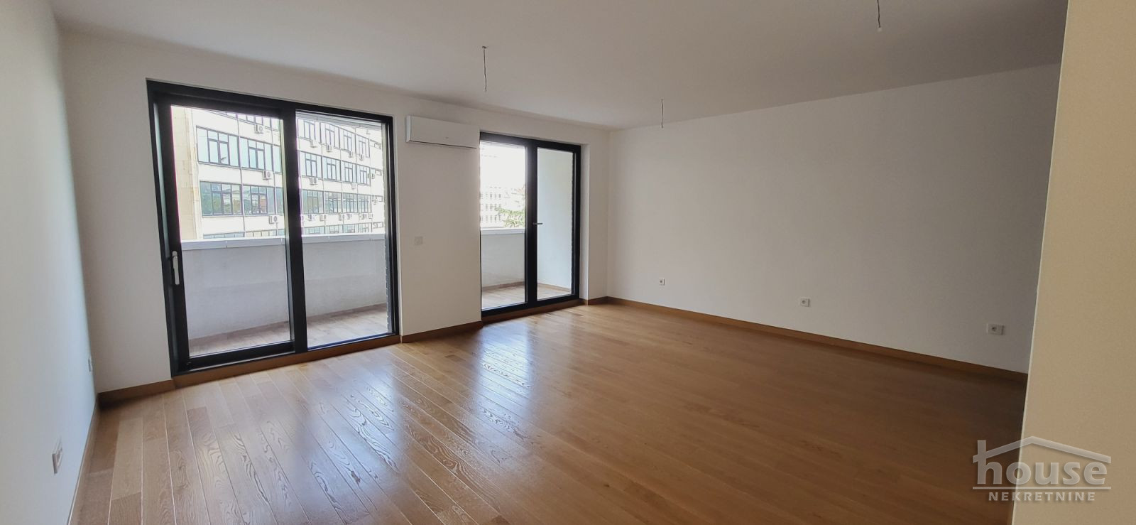 Dvosoban stan na prodaju, Centar, Novi Sad, 50m², 2. sprat, 235.870 €