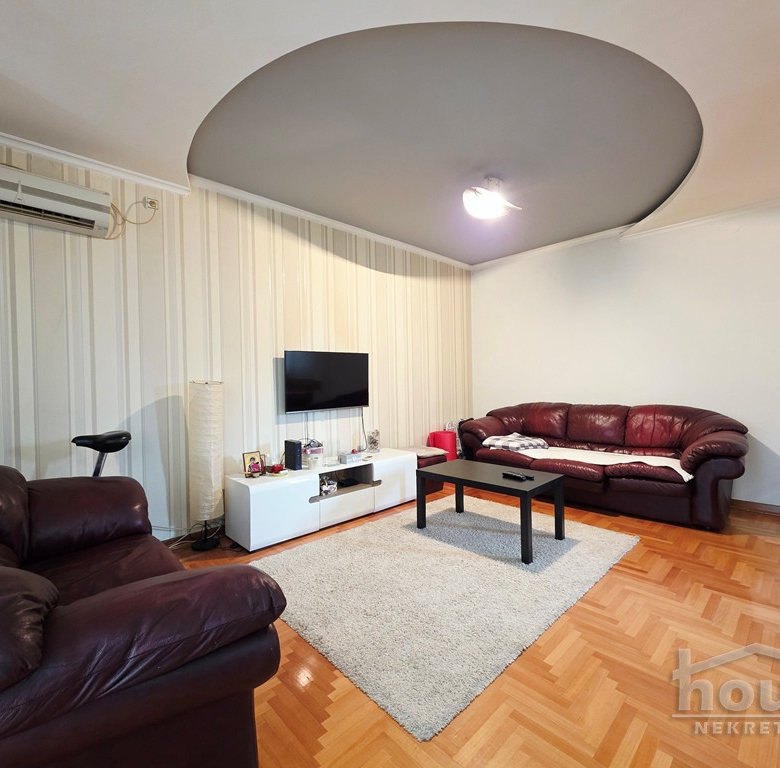 Stan Prodaja Novi Sad  53 m2
