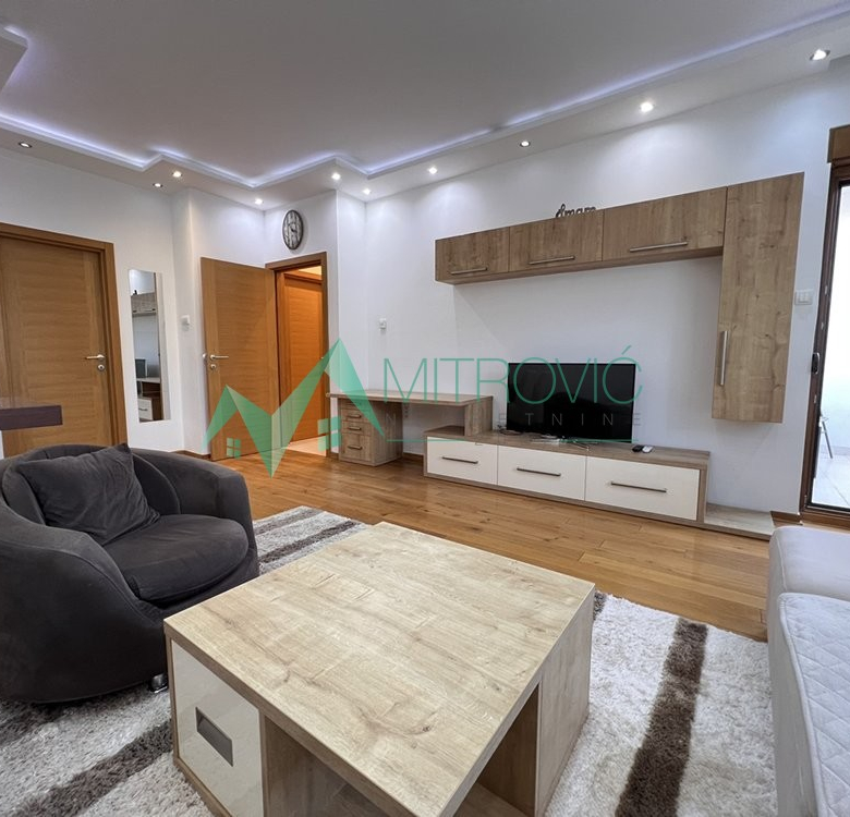 Stan Prodaja Novi Sad  52 m2