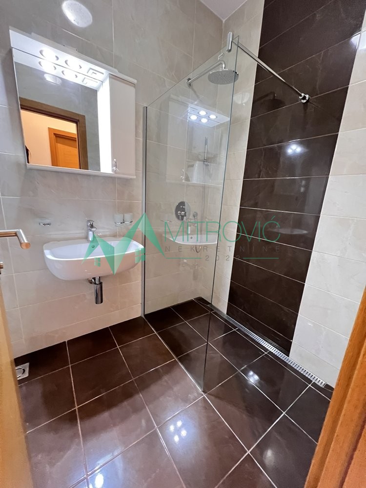 Dvosoban stan na prodaju, Centar, Novi Sad, 52m², 214.240 €