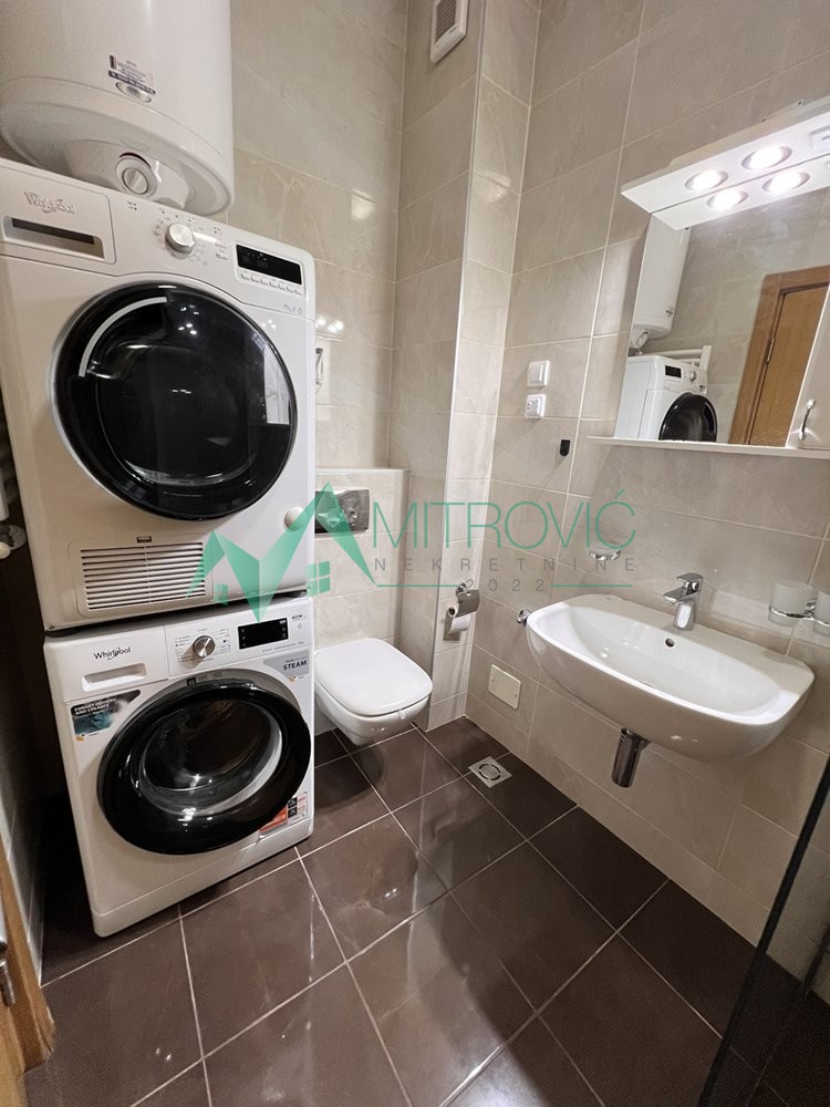 Dvosoban stan na prodaju, Centar, Novi Sad, 52m², 214.240 €