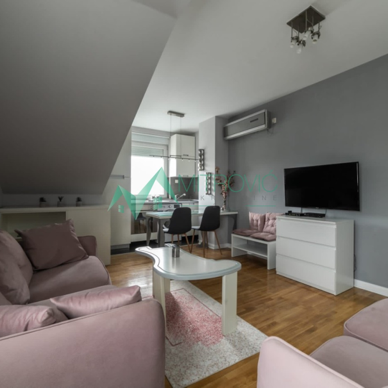Stan Prodaja Novi Sad  49 m2