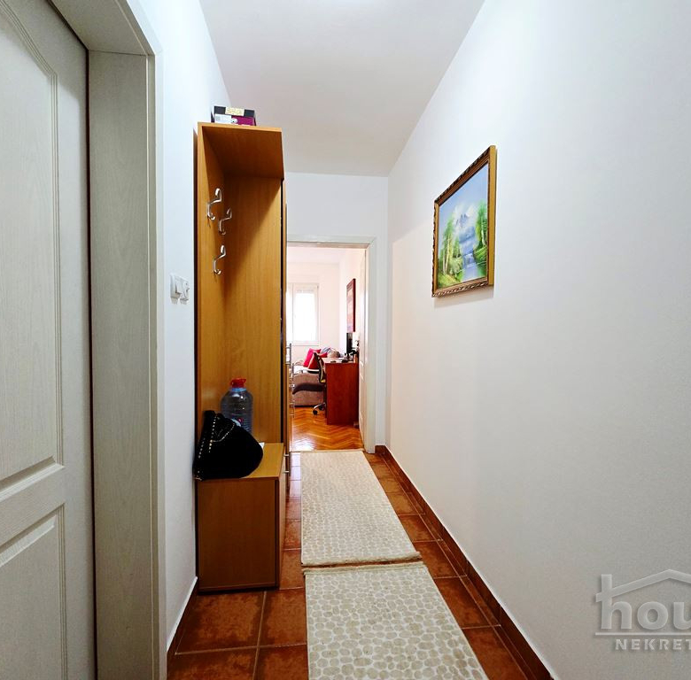 Stan Prodaja Novi Sad  45 m2