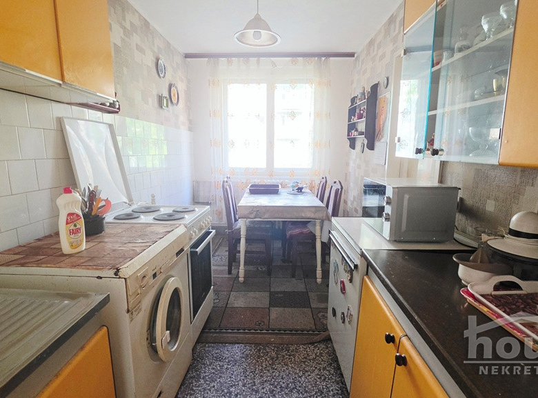 Stan Prodaja Novi Sad  52 m2