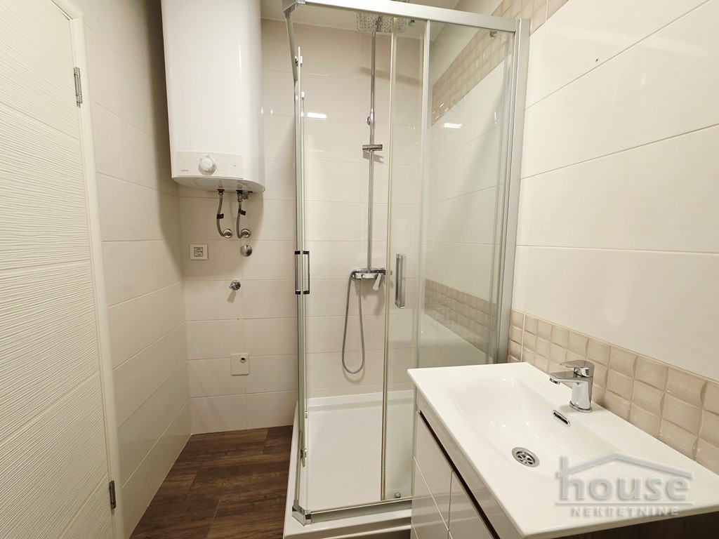 Stan Prodaja Novi Sad  40 m2