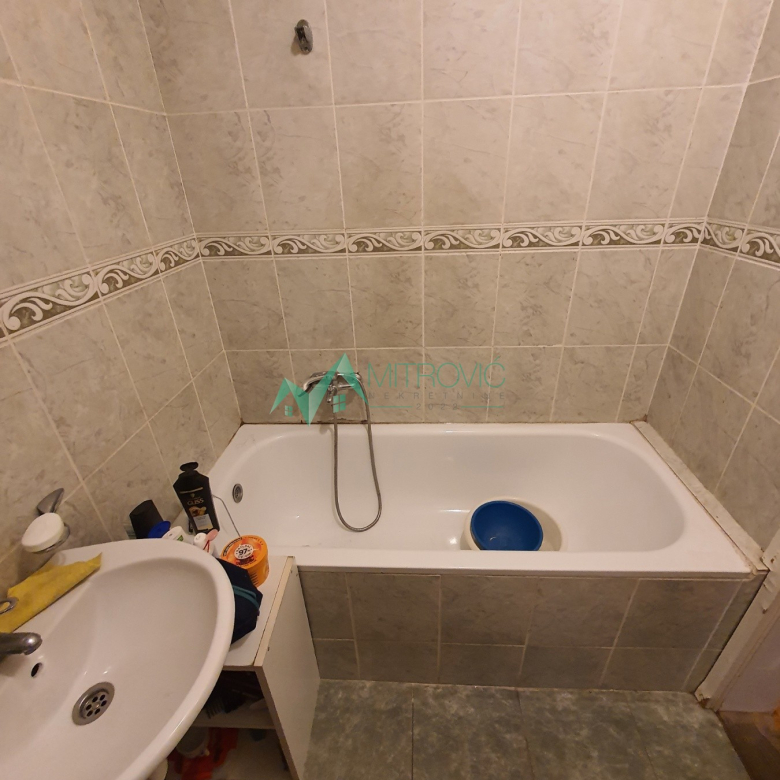 Stan Prodaja Novi Sad  40 m2