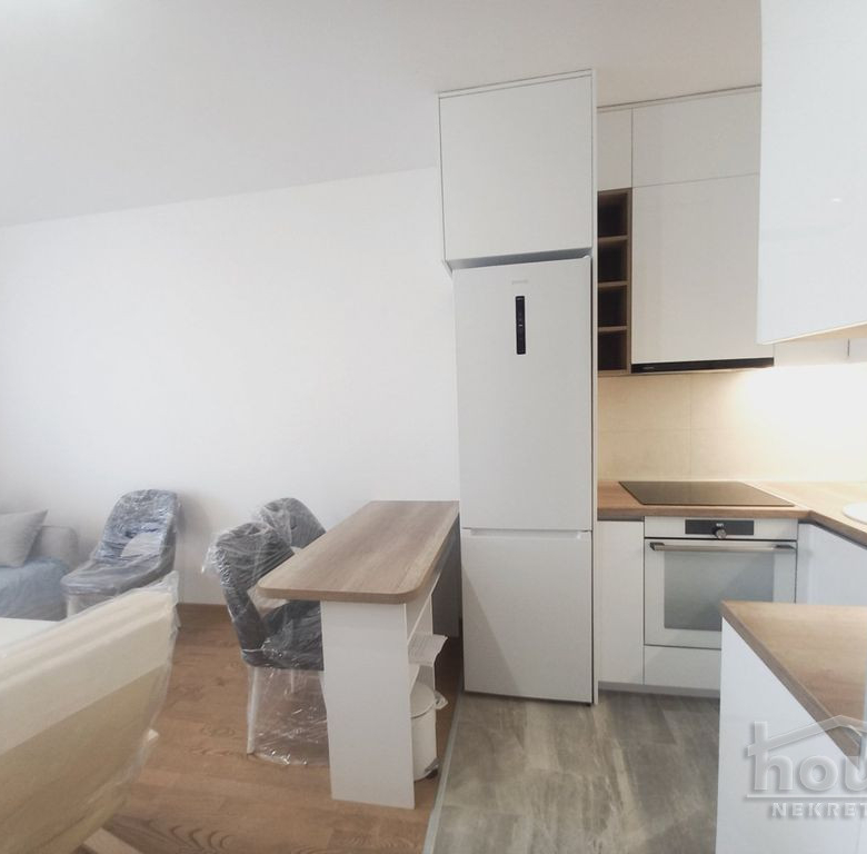 Stan Prodaja Novi Sad  43 m2