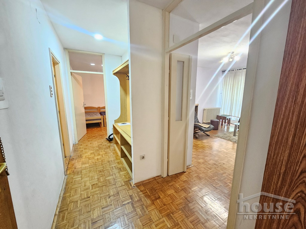 Stan Prodaja Novi Sad  60 m2