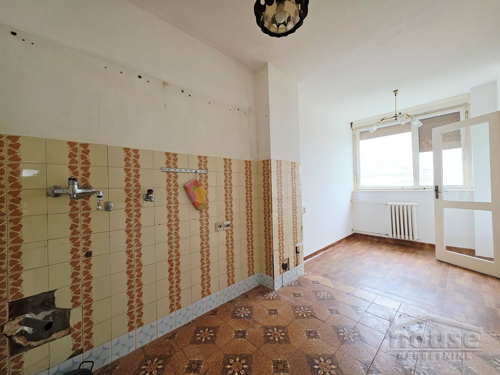 Stan Prodaja Novi Sad  56 m2