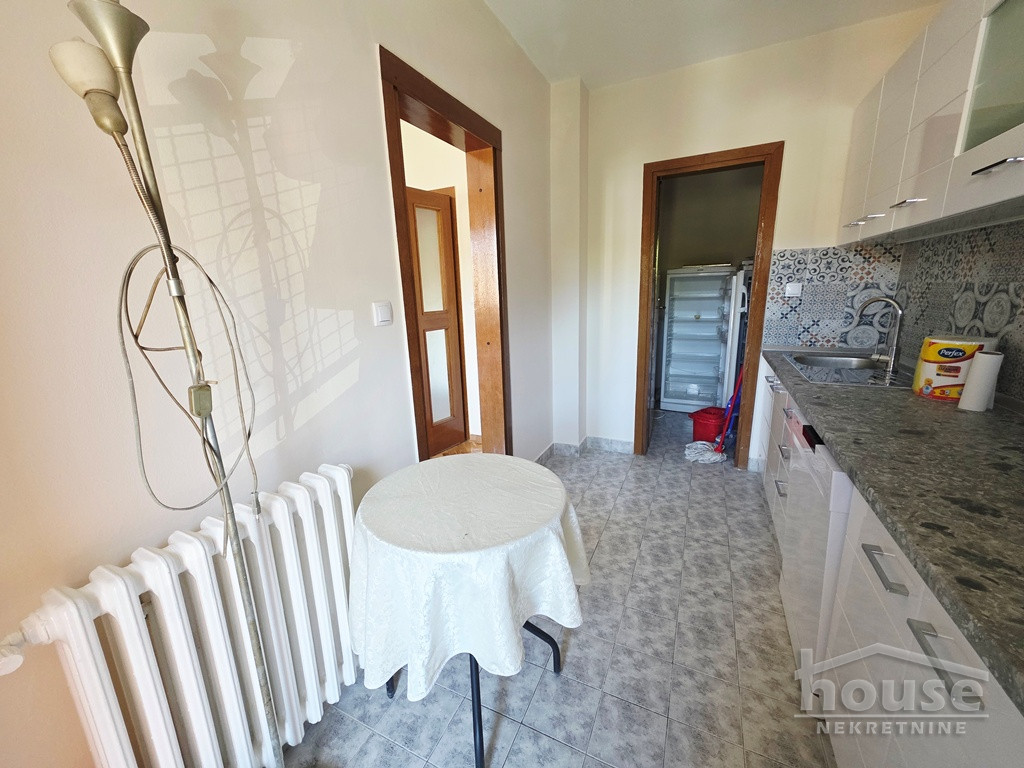 Stan Prodaja Novi Sad  60 m2