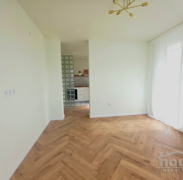 Stan Prodaja Novi Sad  49 m2
