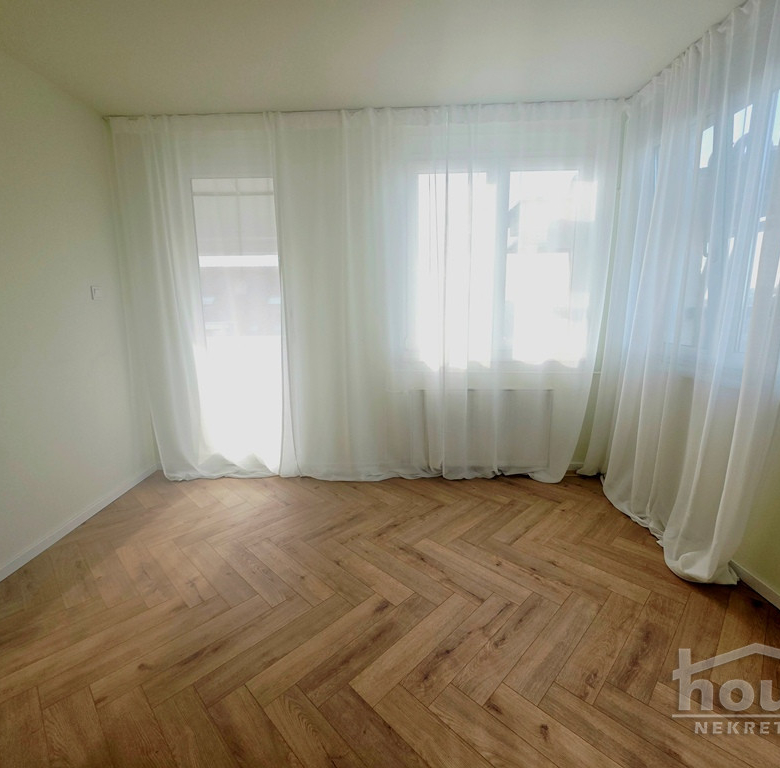 Stan Prodaja Novi Sad  49 m2