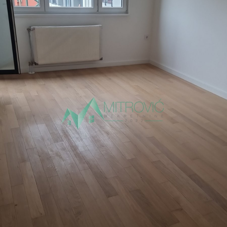 Stan Prodaja Novi Sad  44 m2